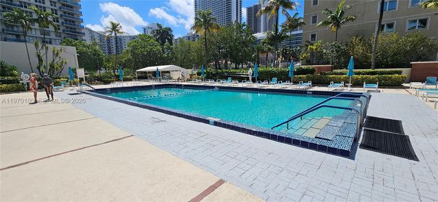 3800 S Ocean Drive 322, Hollywood, FL 33019
