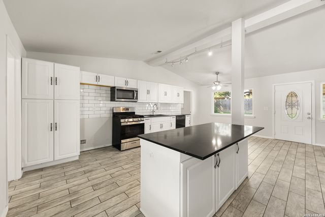 4135 RAMSGATE ST, San Antonio, TX 78230