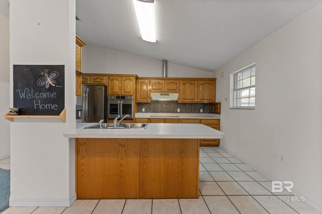 1548 Valencia Drive, Lillian, AL 36549