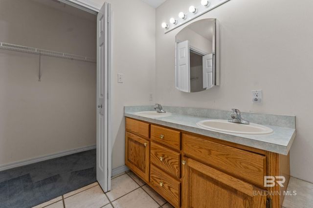 1548 Valencia Drive, Lillian, AL 36549