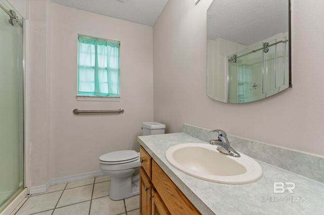 1548 Valencia Drive, Lillian, AL 36549