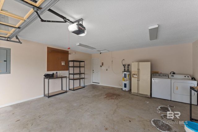 1548 Valencia Drive, Lillian, AL 36549