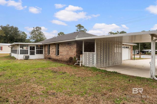 1548 Valencia Drive, Lillian, AL 36549