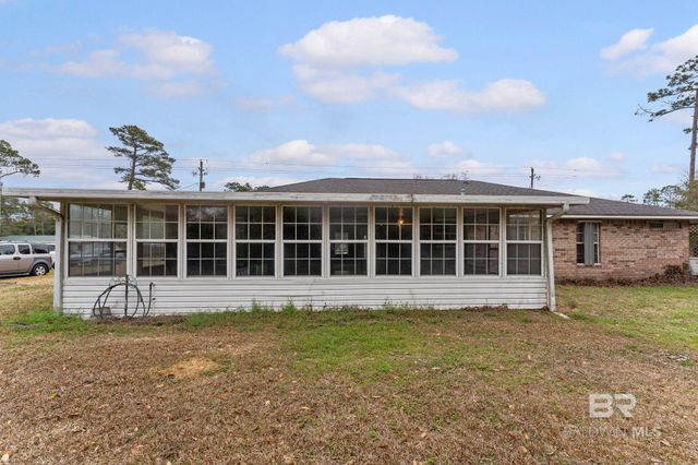 1548 Valencia Drive, Lillian, AL 36549