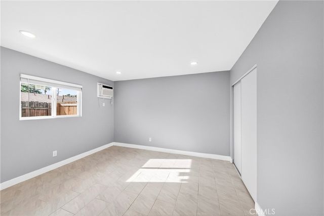 2643 Tenth Street, Riverside, CA 92507