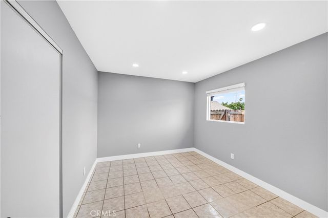 2643 Tenth Street, Riverside, CA 92507