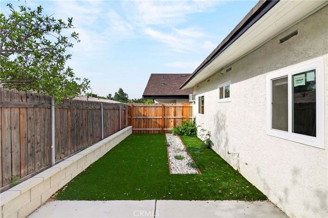 2643 Tenth Street, Riverside, CA 92507