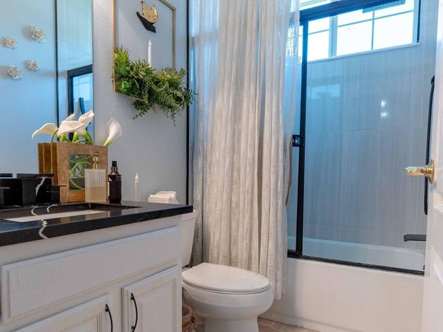 19930 DOLORES ANN COURT, Lutz, FL 33549