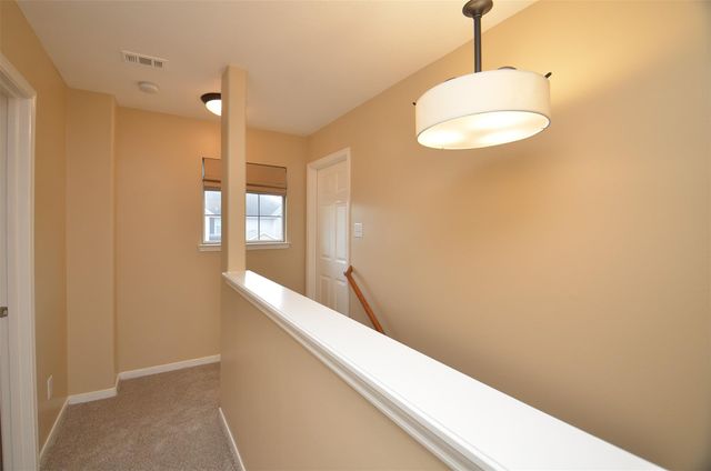 2911 Meadowglen Cove, Houston, TX 77082