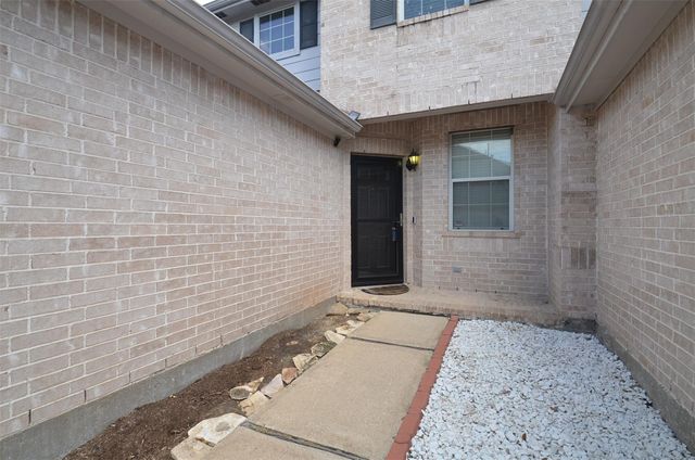 2911 Meadowglen Cove, Houston, TX 77082