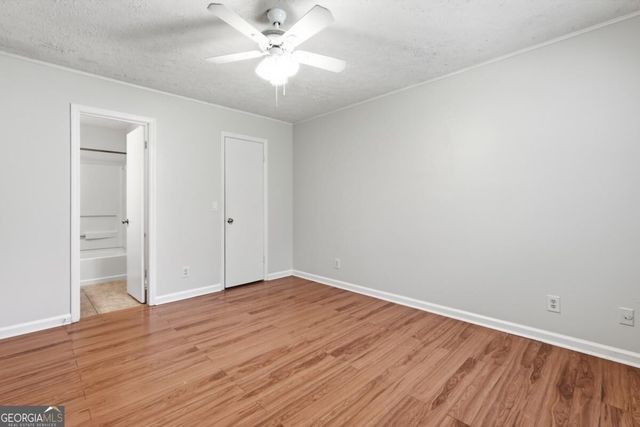 2 E White Hawthorne Drive, Savannah, GA 31419