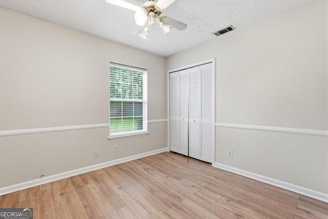 2 E White Hawthorne Drive, Savannah, GA 31419