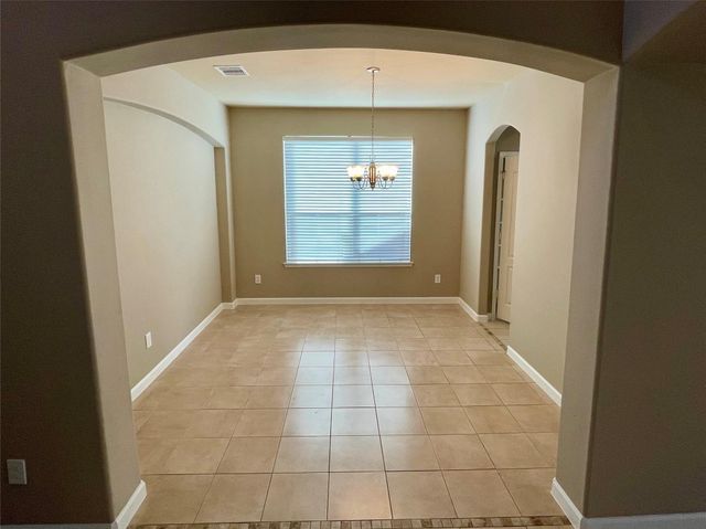 5634 Jay Thrush Drive, Richmond, TX 77407