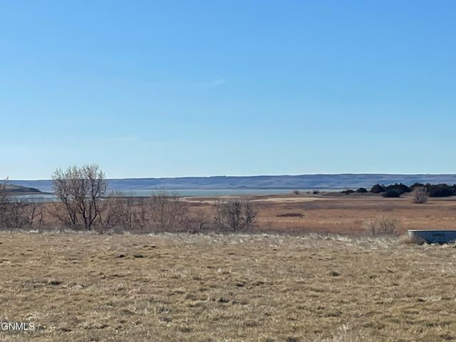 26 Rudy Lane SW, Linton, ND 58552 property photo