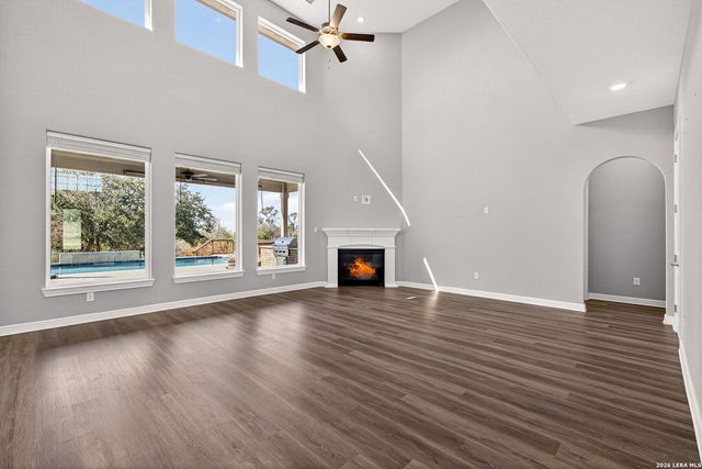 588 texas, Castroville, TX 78009