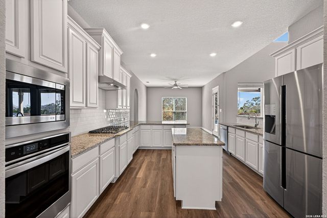 588 texas, Castroville, TX 78009