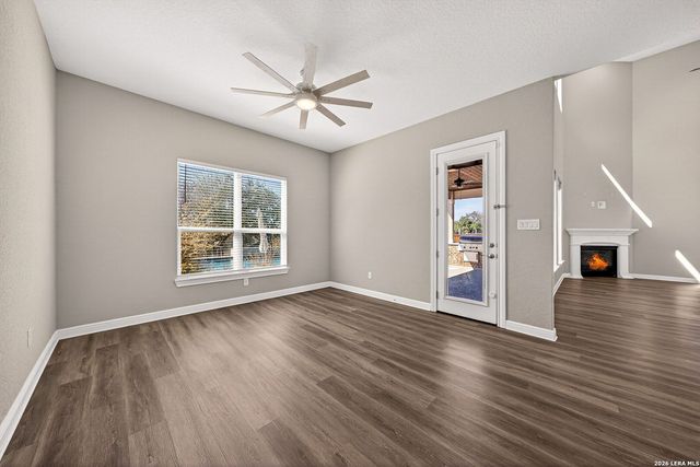 588 texas, Castroville, TX 78009