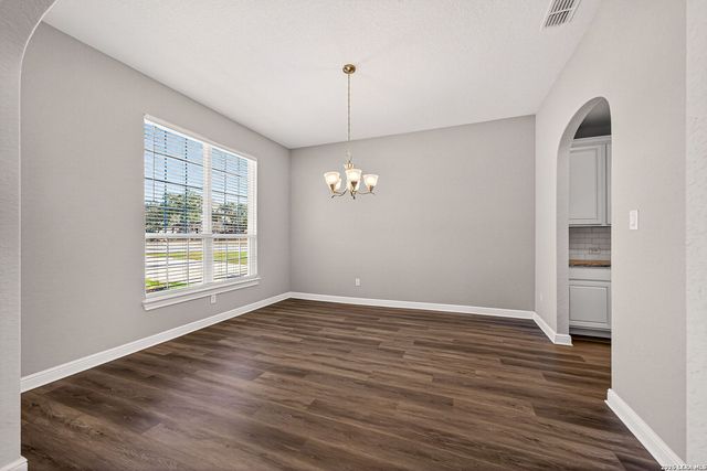 588 texas, Castroville, TX 78009