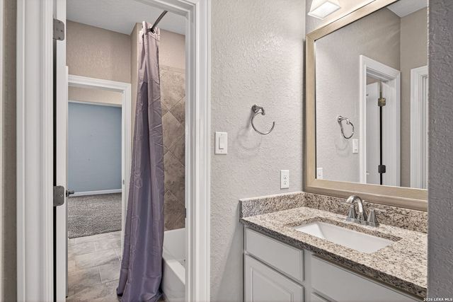 588 texas, Castroville, TX 78009