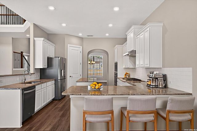 588 texas, Castroville, TX 78009