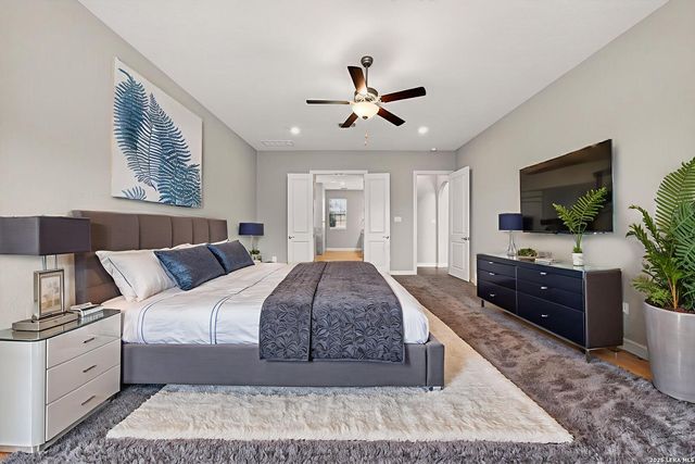 588 texas, Castroville, TX 78009