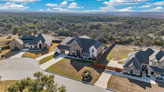 588 texas, Castroville, TX 78009