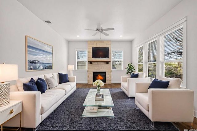 588 texas, Castroville, TX 78009