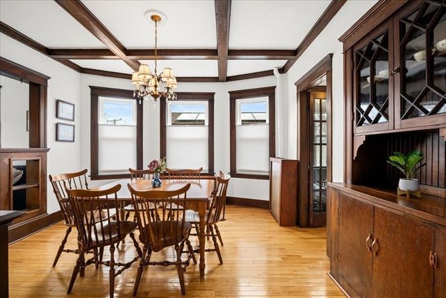 63 Airlie St, Worcester, MA 01606