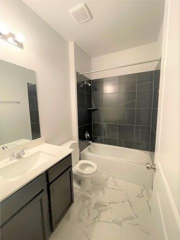 248 Tanda LN, Hutto, TX 78634