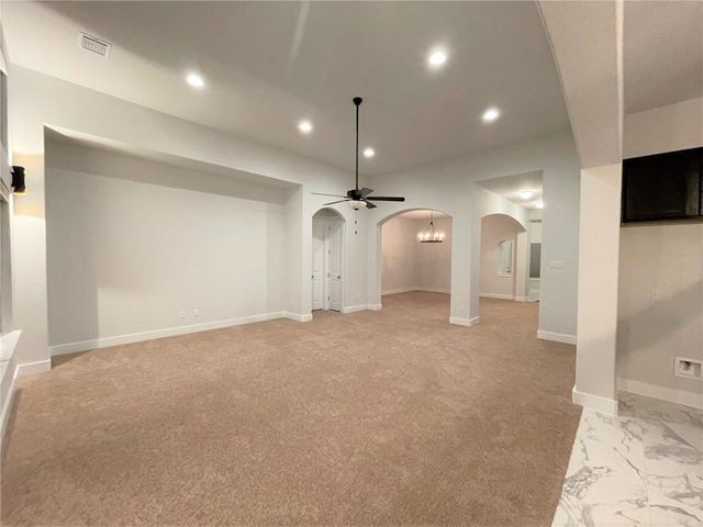248 Tanda LN, Hutto, TX 78634