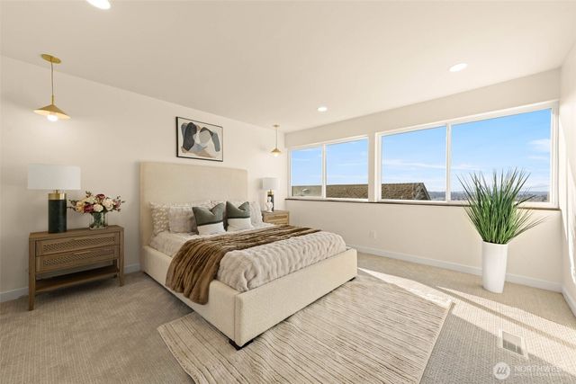 148 NW 59th Street, Seattle, WA 98107