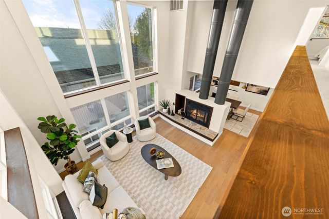 148 NW 59th Street, Seattle, WA 98107