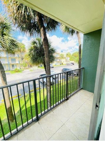 4275 NW South Tamiami Canal Dr 2-205, Miami, FL 33126