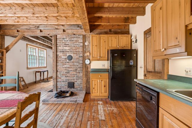 848 Mad Tom Road, Dorset, VT 05253