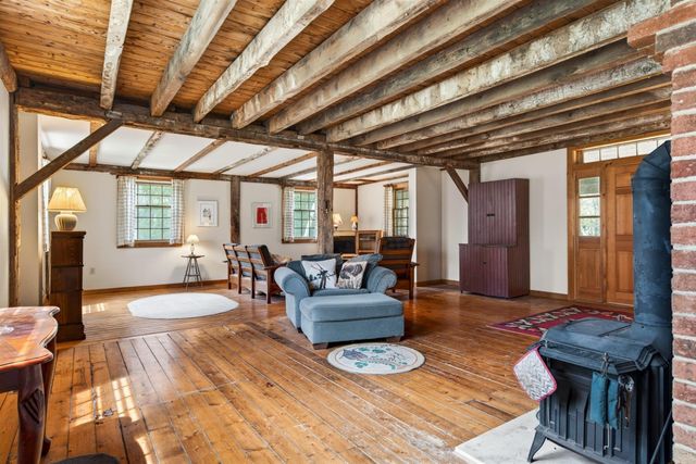 848 Mad Tom Road, Dorset, VT 05253