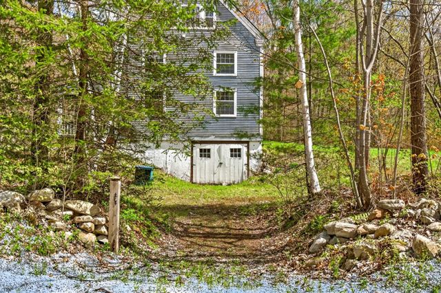 848 Mad Tom Road, Dorset, VT 05253