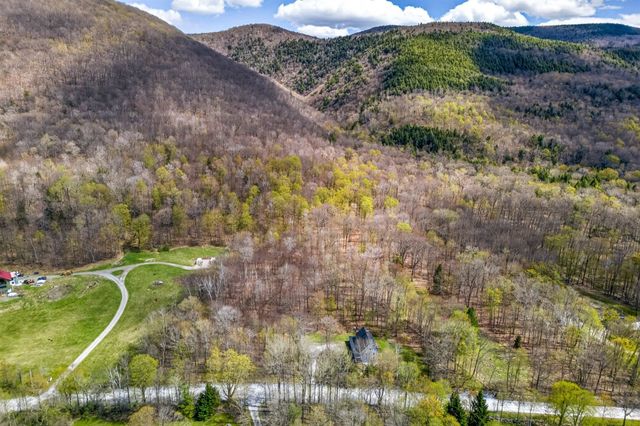 848 Mad Tom Road, Dorset, VT 05253