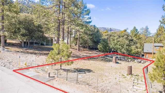 5370 Desert View, Wrightwood, CA 92397