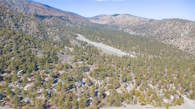 5370 Desert View, Wrightwood, CA 92397