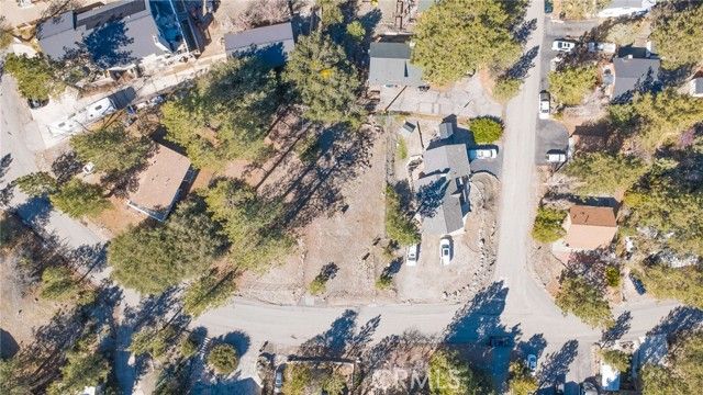 5370 Desert View, Wrightwood, CA 92397