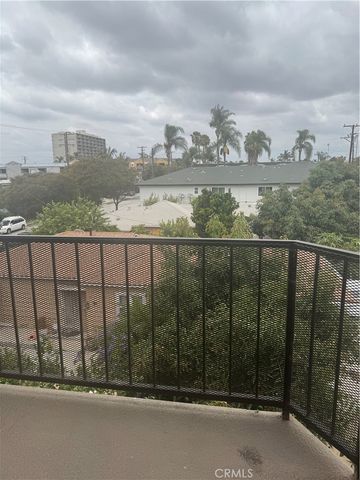 1015 N parton H, Santa Ana, CA 92701
