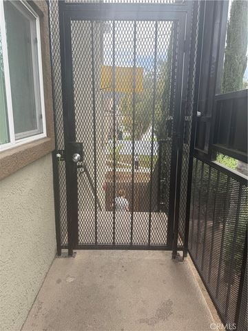 1015 N parton H, Santa Ana, CA 92701