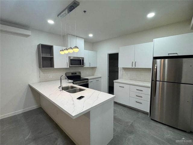 901 Yuma Avenue 1000, Mcallen, TX 78503