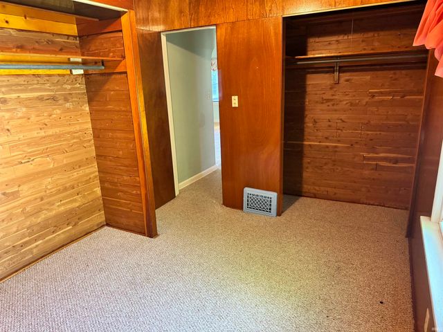 1338 Obrien Street, South Bend, IN 46628