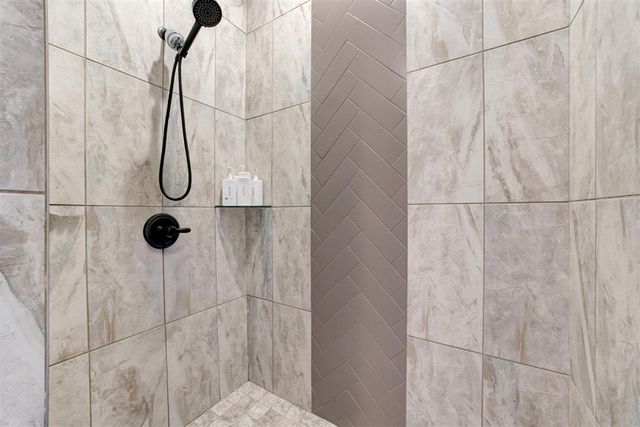 11124 Fairways Avenue, Yukon, OK 73099