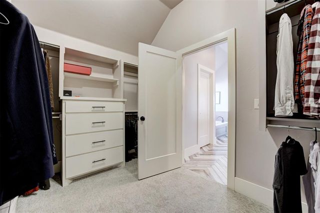 11124 Fairways Avenue, Yukon, OK 73099