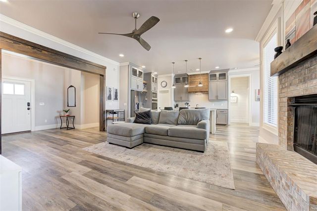 11124 Fairways Avenue, Yukon, OK 73099