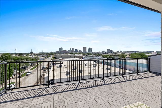 201 Carroll Street, Fort Worth, TX 76107