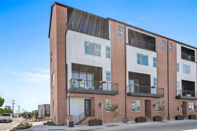 201 Carroll Street, Fort Worth, TX 76107