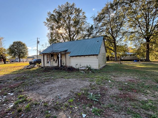 2826 Grove Level Dr, Dalton, GA 30721